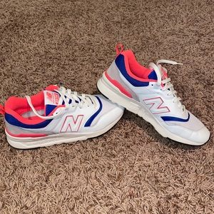 997H New Balance Tennis Shoes